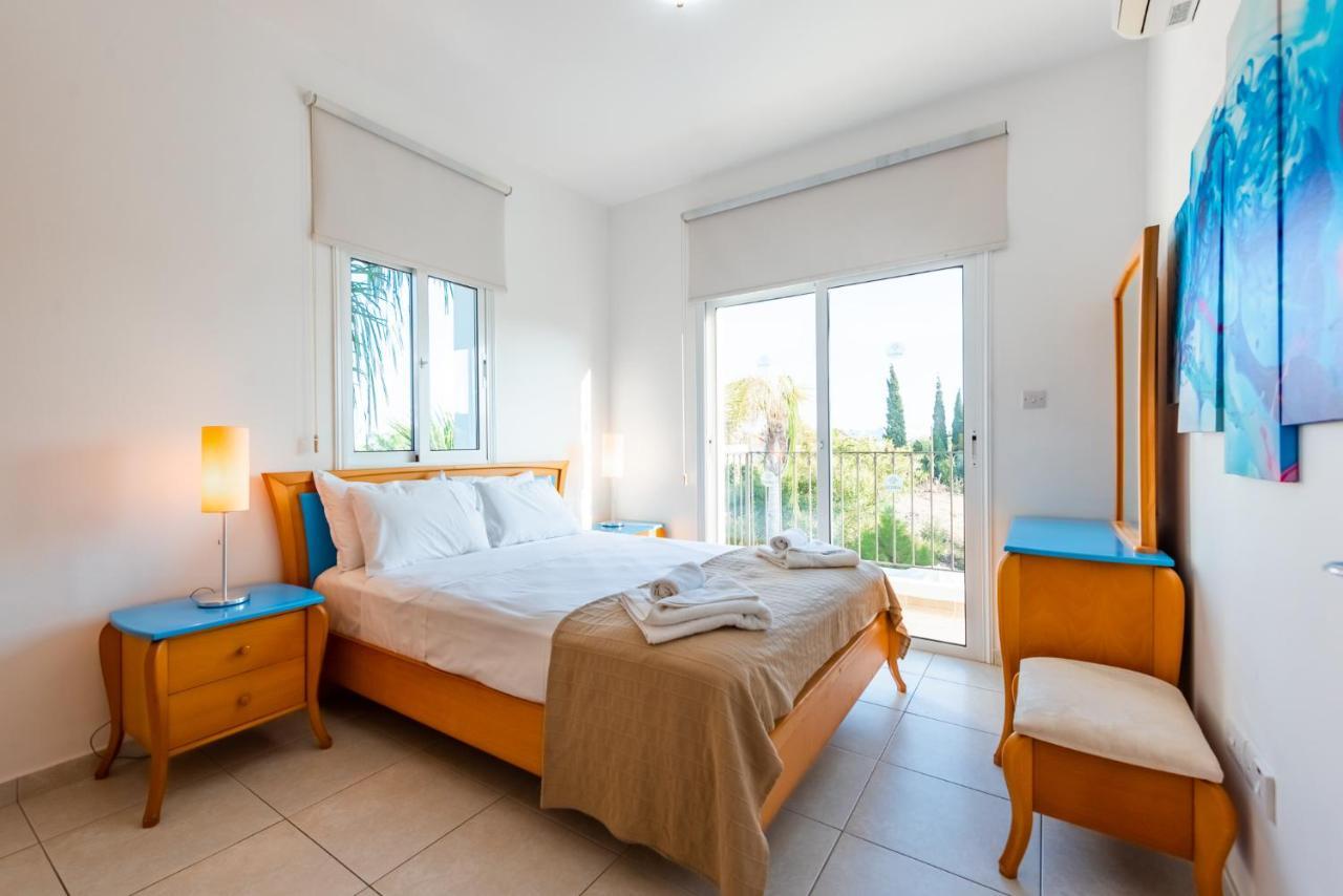 Villa Palm Breeze Protaras Buitenkant foto